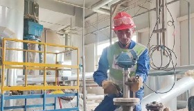 堅守——記二苯醚裝置維修工姜金平的四百個日夜