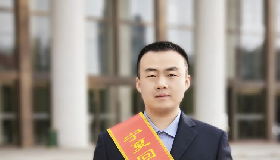 徐麟：在專注里沉潛，于堅持中發亮